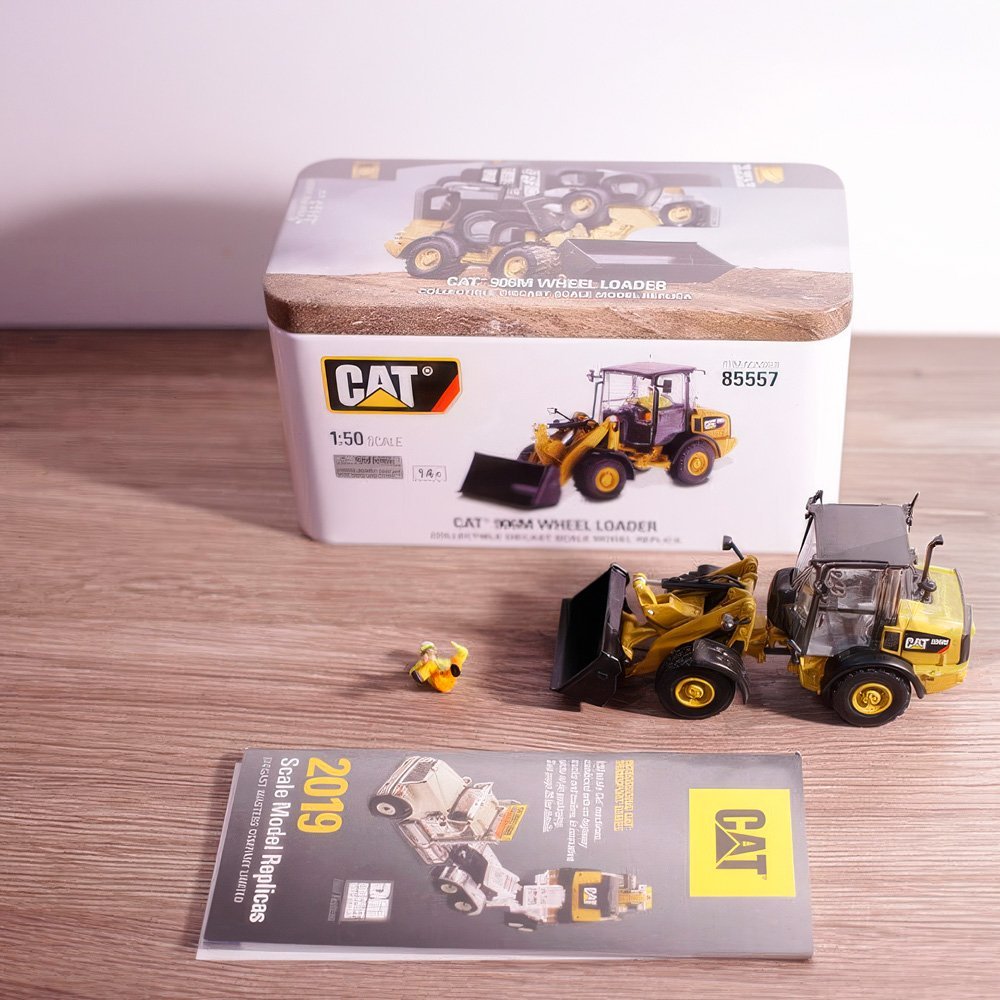 85557 Carregadeira de rodas compacta Cat® 906M na escala 1:50 - Imagem 3
